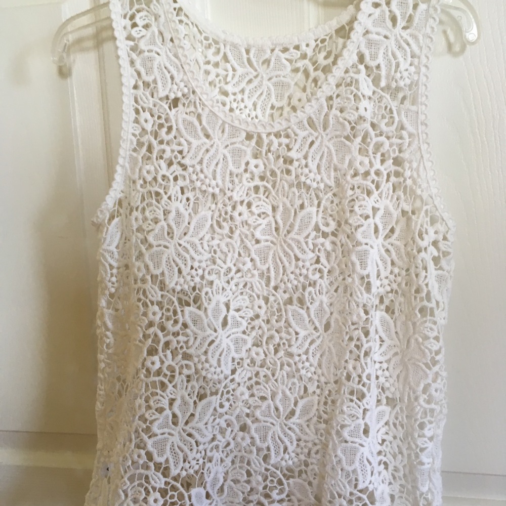 Cotton lace shell